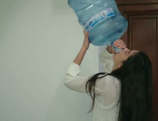 Minum Banyak Air