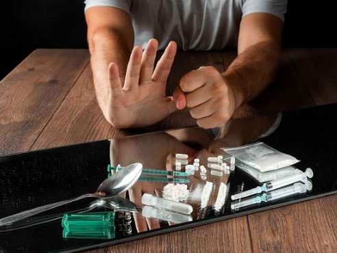 Tanda Dan Gejala Kecanduan Narkoba Yang Harus Diwaspadai