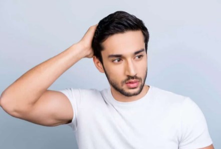 Cara Mengatasi Rambut Kering Pada Pria